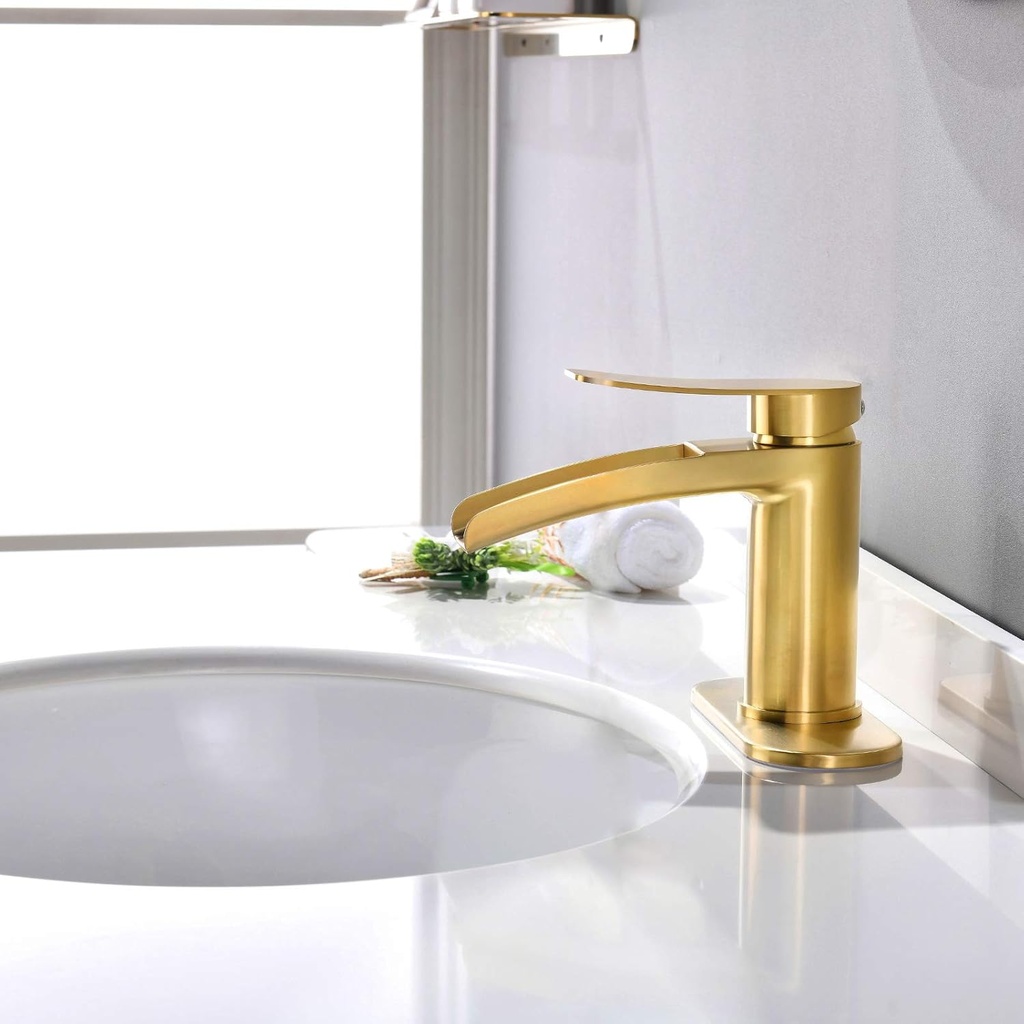 single-handle-faucet-for-bathroom-sink-w-4.jpg