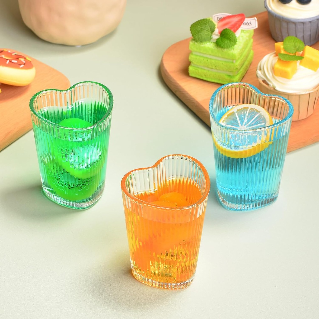 set-of-6-heart-shaped-glass-tumblercute--3.jpg