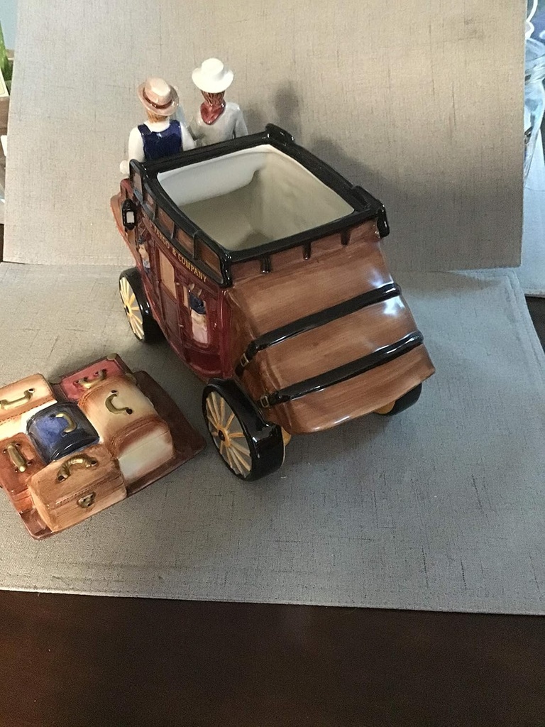 wells-fargo-stagecoach-cookie-jar-6.jpg