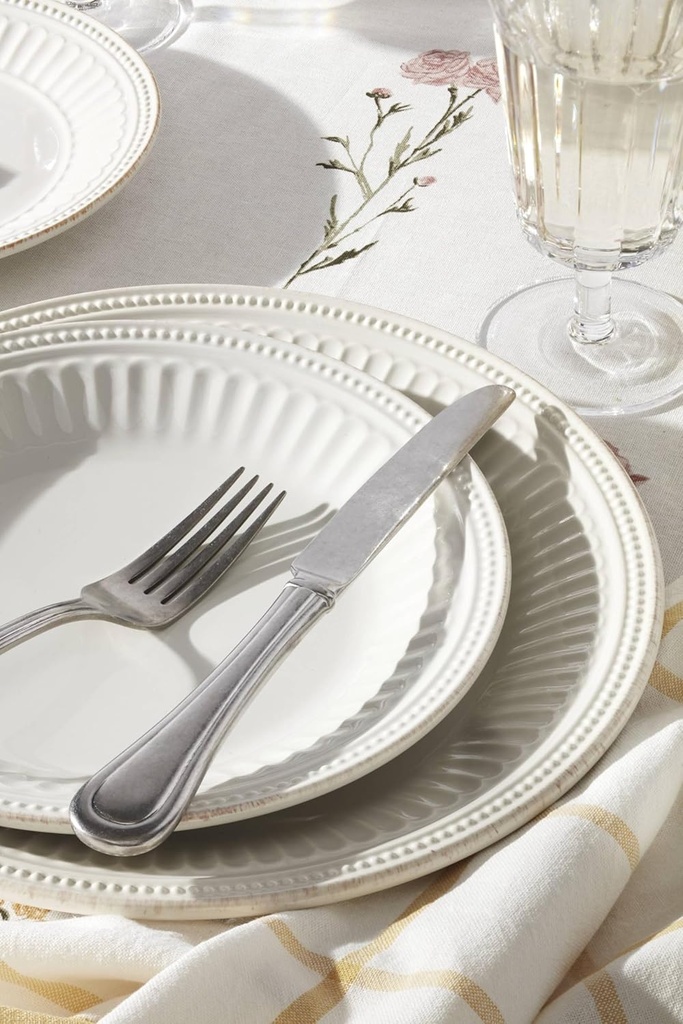 lenox-895721-french-perle-groove-dinner--5.jpg
