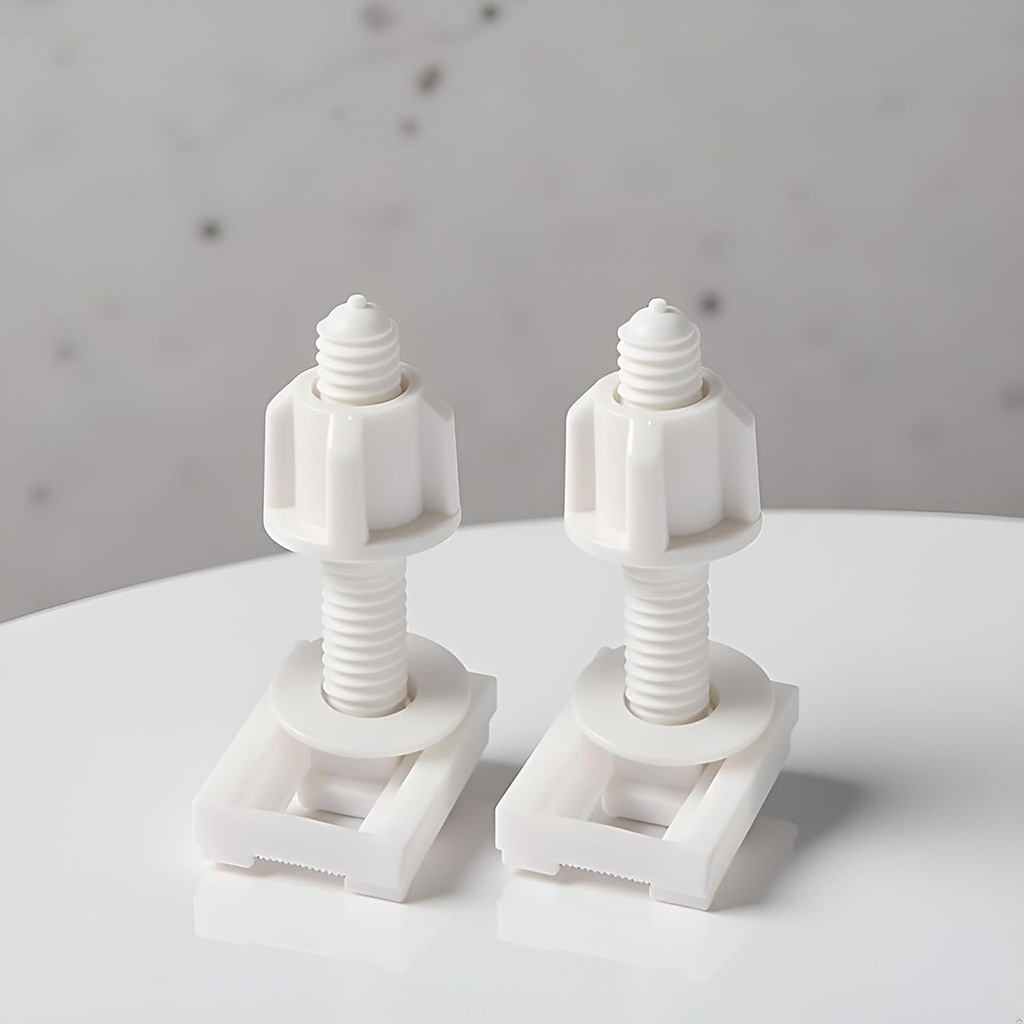 2pcs-white-universal-plastic-toilet-seat-5.jpg