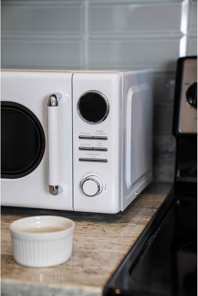 07-cu-ft-retro-countertop-microwave-in-w-6.jpg