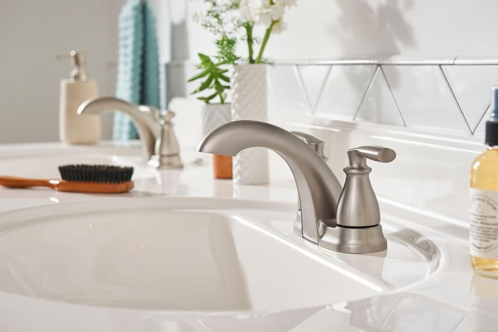 moen-hilliard-2-handle-centerset-lavator-4.jpg