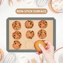 silicone-baking-mat-baking-sheets-non-st-3.jpg