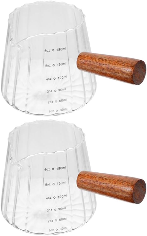 IMIKEYA 2pcs Glass Measuring Cup Wooden Handle Heat-resistant Milk Pitcher for Home Coffee for Juices and Syrups