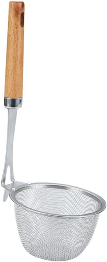 Hemoton Spaghetti Noodles Stainless Steel Food Strainer Colander Noodle Pasta Strainer Steaming Basket Spoon Skimmer Filter Scoop with Wooden Handle for Spaghetti Hotpot Frying Mesh Strainer