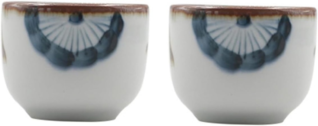 Unomor 2pcs Elegant Japanese Tea Cup Flower Pattern Sake Cup Ceramic Sake Serving